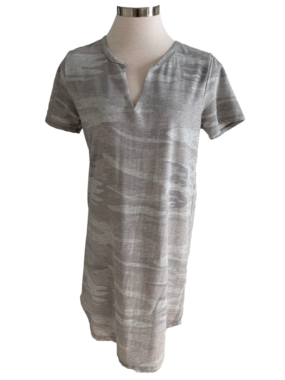 Z Supply Gray Camo Split Neck Dress Sz M